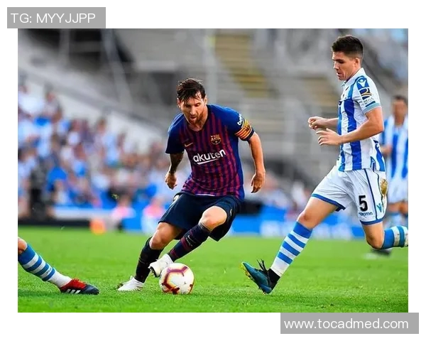 足球明星帅照高清图集展现运动魅力与风采尽在其中的精彩瞬间