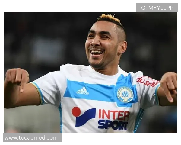 足球明星帕耶精彩瞬间大合集高清图片欣赏与背后故事分享 足球明星帕耶精彩瞬间大合集高清图片欣赏与背后故事分享